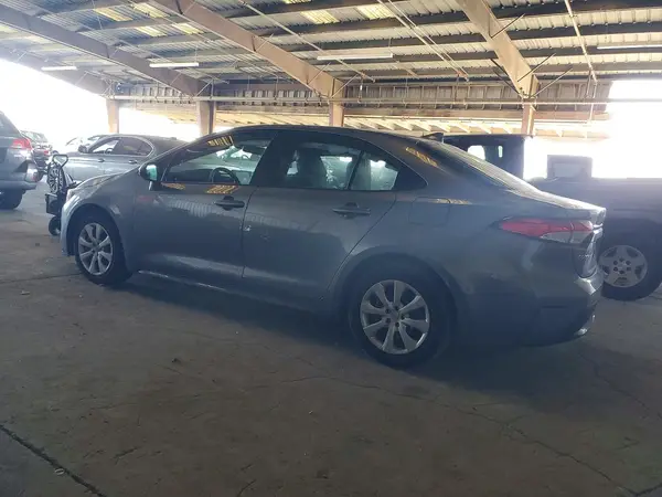 5YFEPMAE9NP271560 2022 TOYOTA COROLLA - Image 2