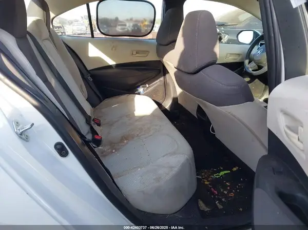 5YFEPMAE9NP276502 2022 TOYOTA COROLLA - Image 8
