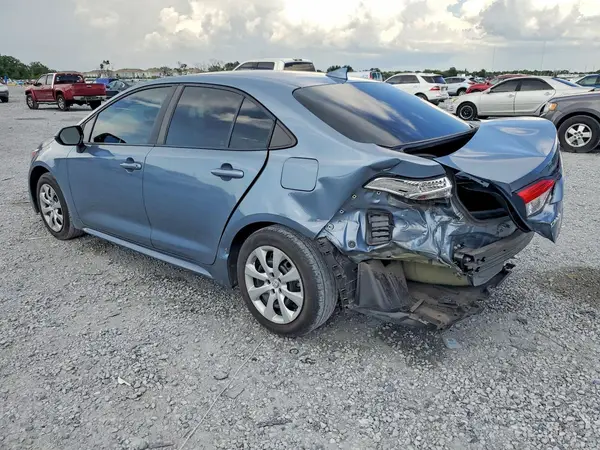 5YFEPMAE9NP296801 2022 TOYOTA COROLLA - Image 2