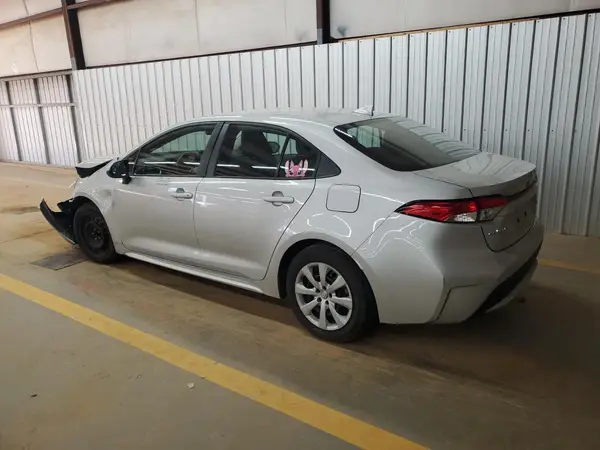 5YFEPMAE9NP298418 2022 TOYOTA COROLLA - Image 2