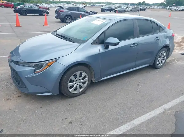 5YFEPMAE9NP300619 2022 TOYOTA COROLLA - Image 2