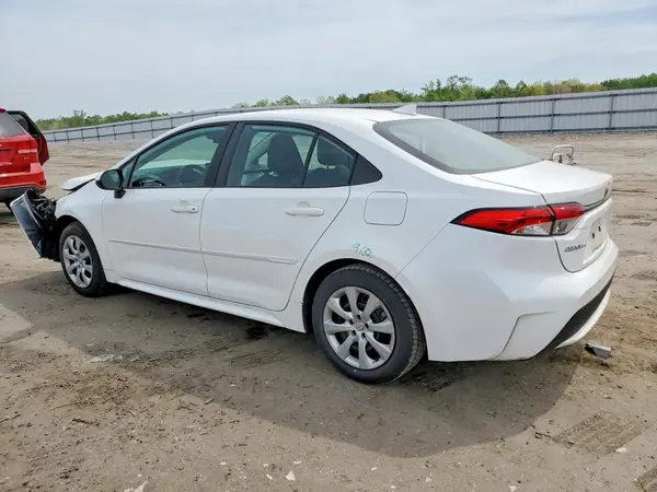 5YFEPMAE9NP306128 2022 TOYOTA COROLLA - Image 2