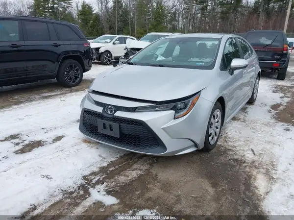 5YFEPMAE9NP310292 2022 TOYOTA COROLLA - Image 2