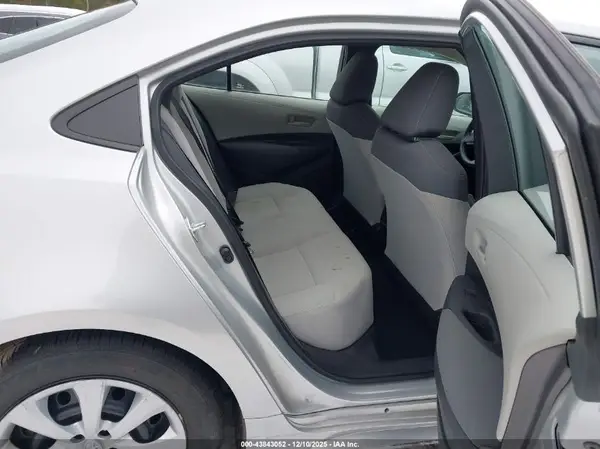 5YFEPMAE9NP310292 2022 TOYOTA COROLLA - Image 8