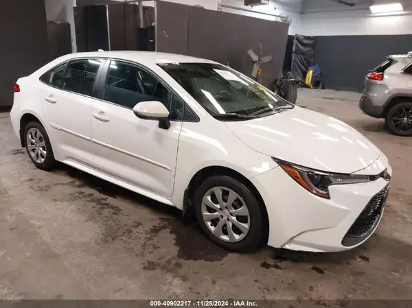 5YFEPMAE9NP312754 2022 TOYOTA COROLLA - Image 1