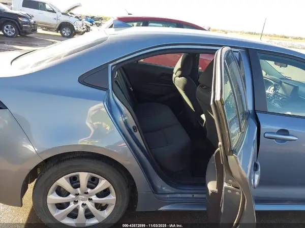 5YFEPMAE9NP325150 2022 TOYOTA COROLLA - Image 8