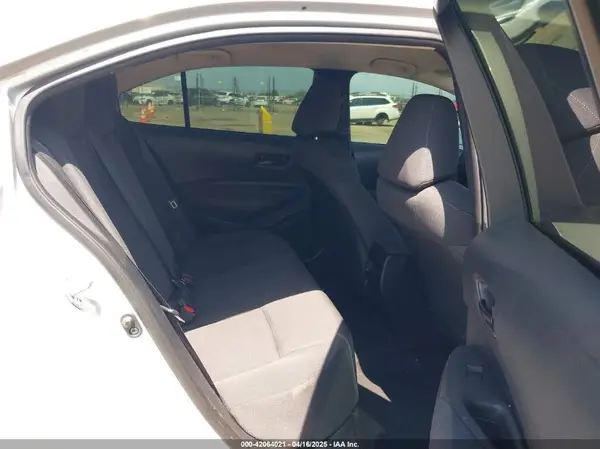 5YFEPMAE9NP333734 2022 TOYOTA COROLLA - Image 8