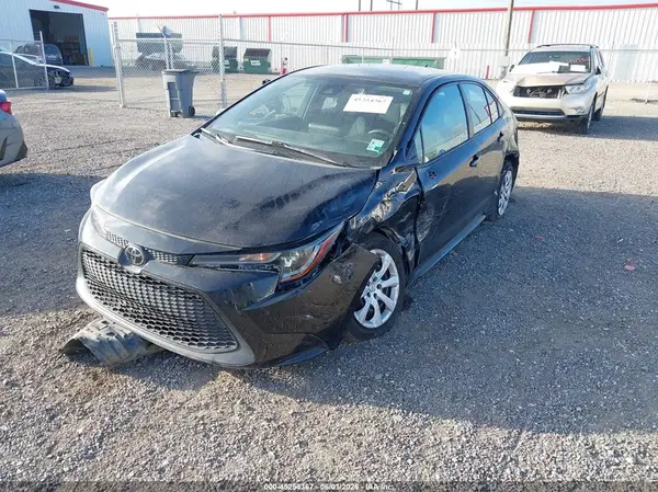 5YFEPMAE9NP336780 2022 TOYOTA COROLLA - Image 2