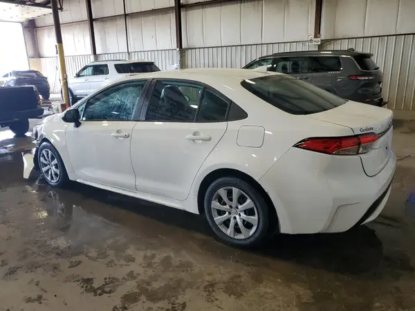 5YFEPMAE9NP337153 2022 TOYOTA COROLLA - Image 2