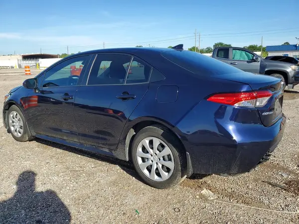 5YFEPMAE9NP337704 2022 TOYOTA COROLLA - Image 2