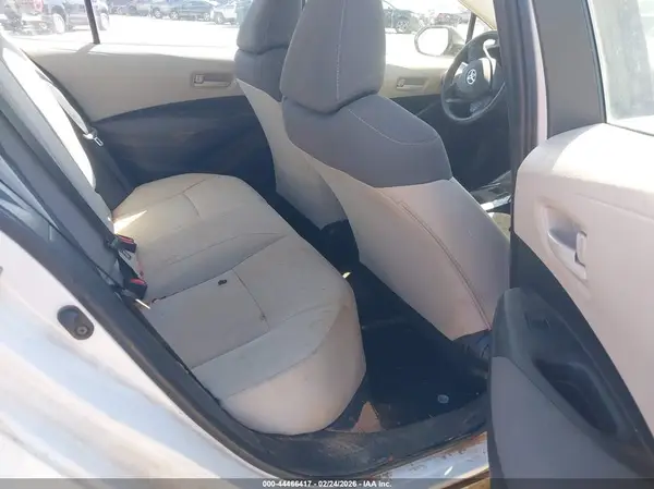 5YFEPMAE9NP340229 2022 TOYOTA COROLLA - Image 8