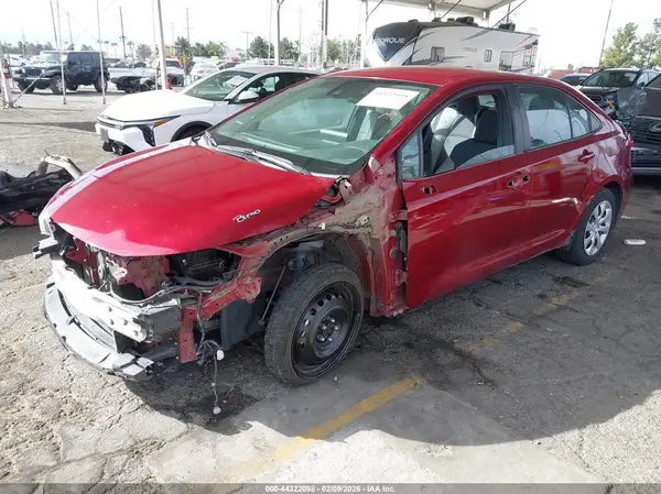 5YFEPMAE9NP341252 2022 TOYOTA COROLLA - Image 2