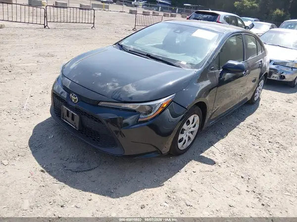 5YFEPMAE9NP345222 2022 TOYOTA COROLLA - Image 2