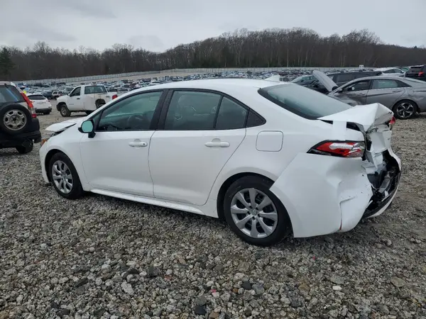 5YFEPMAE9NP348623 2022 TOYOTA COROLLA - Image 2