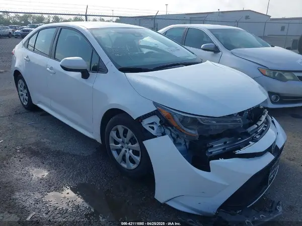 5YFEPMAE9NP358620 2022 TOYOTA COROLLA - Image 1