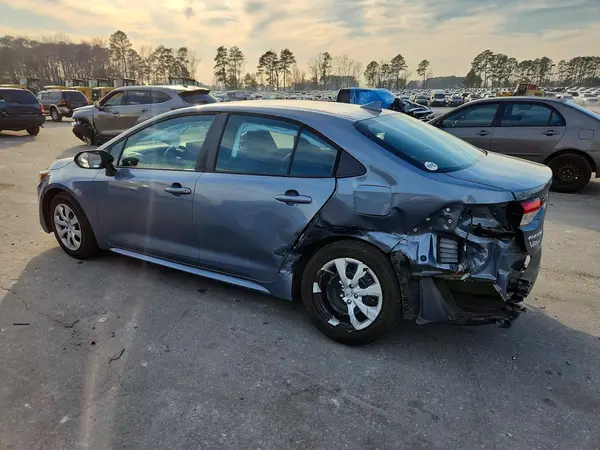 5YFEPMAE9NP360772 2022 TOYOTA COROLLA - Image 2