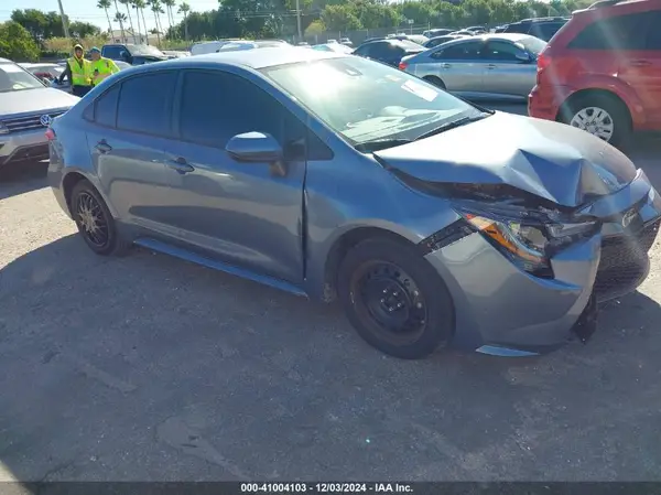 5YFEPMAE9NP365812 2022 TOYOTA COROLLA - Image 1