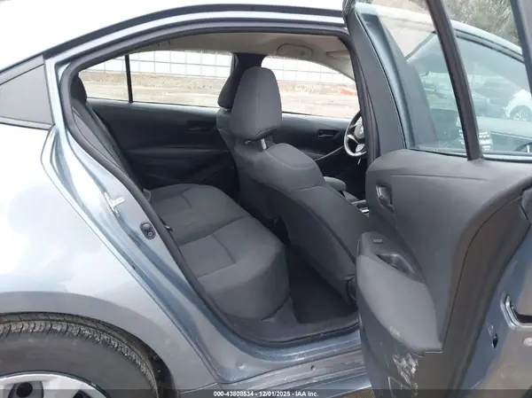 5YFEPMAE9NP368404 2022 TOYOTA COROLLA - Image 8