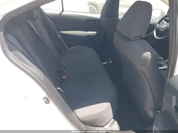 5YFEPMAE9NP368709 2022 TOYOTA COROLLA - Image 8