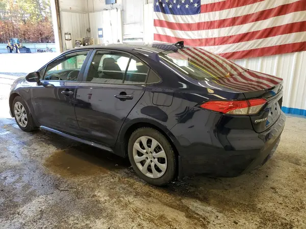 5YFEPMAE9NP368791 2022 TOYOTA COROLLA - Image 2