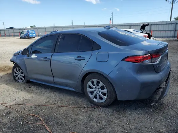 5YFEPMAE9NP371870 2022 TOYOTA COROLLA - Image 2