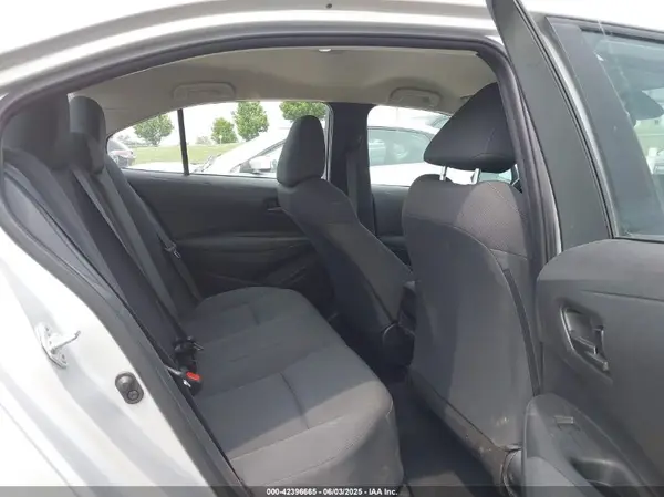 5YFEPMAE9NP382383 2022 TOYOTA COROLLA - Image 8