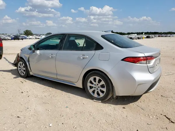 5YFEPMAE9NP386773 2022 TOYOTA COROLLA - Image 2