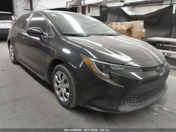 5YFEPMAE9NP389446 2022 TOYOTA COROLLA - Image 1