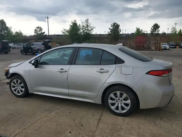 5YFEPMAE9NP390001 2022 TOYOTA COROLLA - Image 2