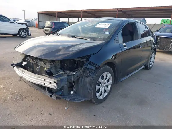 5YFEPMAEXMP153211 2021 TOYOTA COROLLA - Image 2