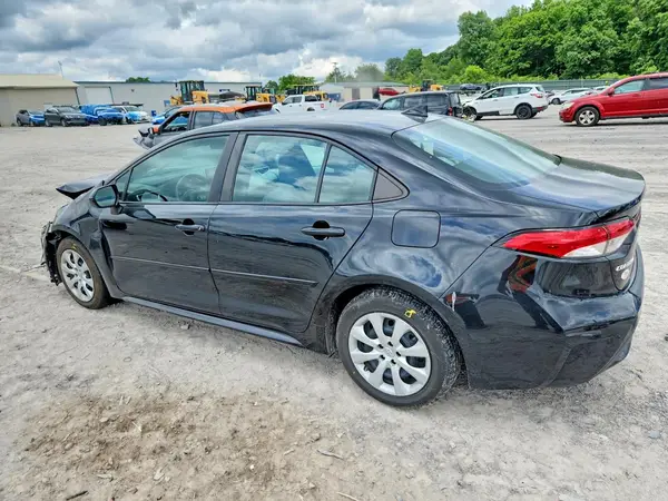 5YFEPMAEXMP163950 2021 TOYOTA COROLLA - Image 2