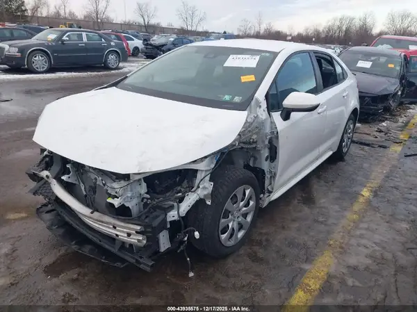5YFEPMAEXMP164337 2021 TOYOTA COROLLA - Image 2