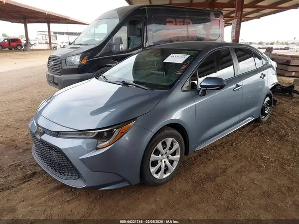 5YFEPMAEXMP164631 2021 TOYOTA COROLLA - Image 2