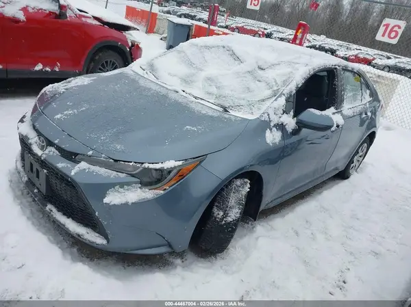 5YFEPMAEXMP167934 2021 TOYOTA COROLLA - Image 2