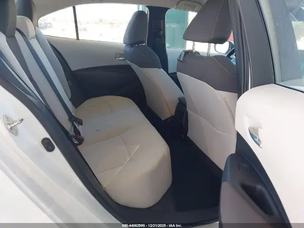5YFEPMAEXMP168422 2021 TOYOTA COROLLA - Image 8