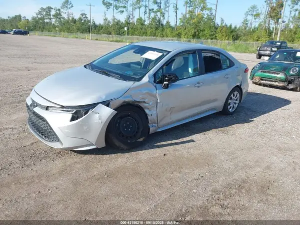 5YFEPMAEXMP173703 2021 TOYOTA COROLLA - Image 2