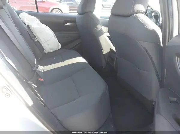 5YFEPMAEXMP173703 2021 TOYOTA COROLLA - Image 8
