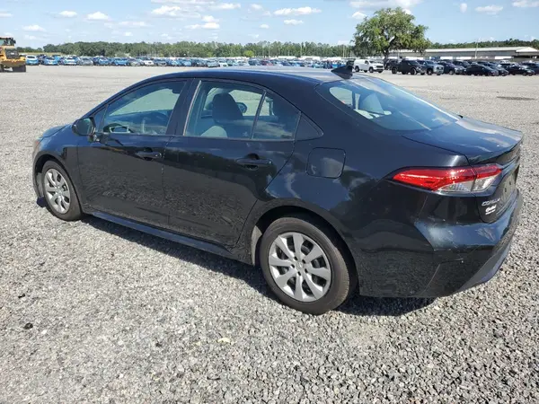 5YFEPMAEXMP179002 2021 TOYOTA COROLLA - Image 2