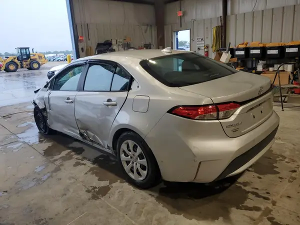 5YFEPMAEXMP180585 2021 TOYOTA COROLLA - Image 2