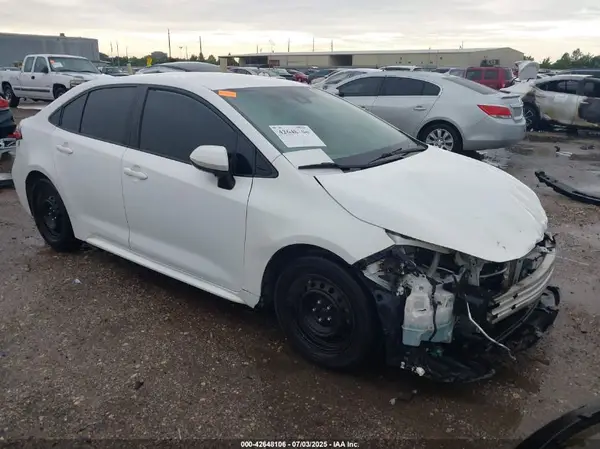 5YFEPMAEXMP180988 2021 TOYOTA COROLLA - Image 1