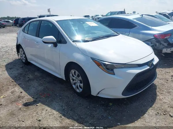 5YFEPMAEXMP185270 2021 TOYOTA COROLLA - Image 1