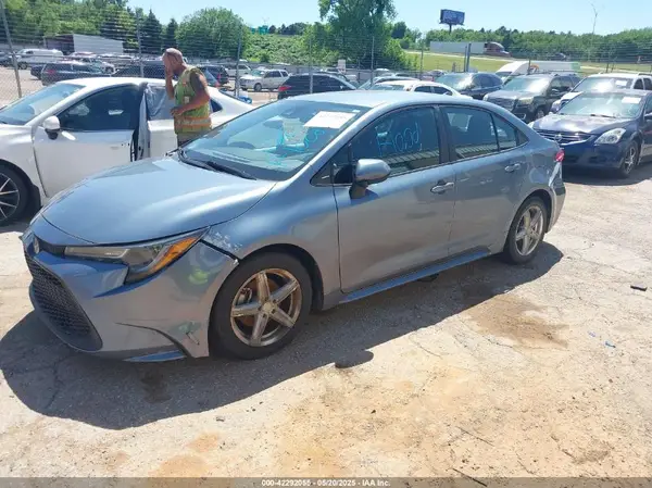 5YFEPMAEXMP185995 2021 TOYOTA COROLLA - Image 2