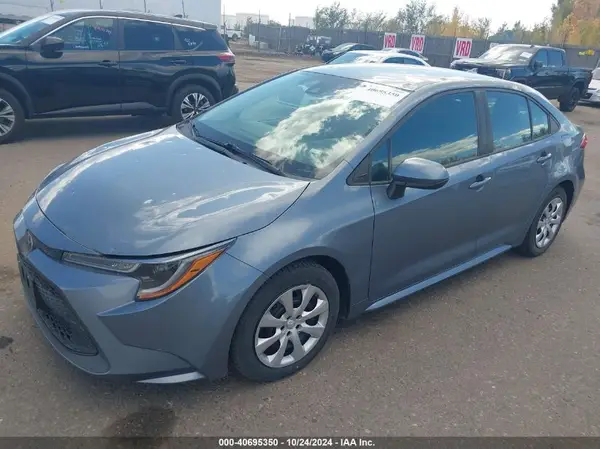 5YFEPMAEXMP187567 2021 TOYOTA COROLLA - Image 2