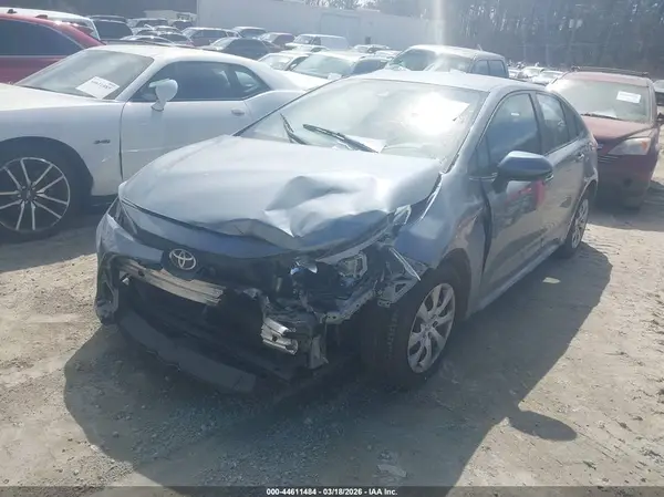 5YFEPMAEXMP207980 2021 TOYOTA COROLLA - Image 2