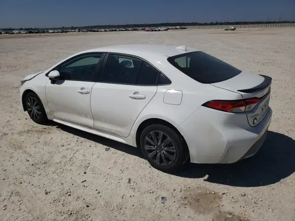 5YFEPMAEXMP212502 2021 TOYOTA COROLLA - Image 2