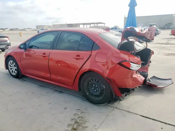 5YFEPMAEXMP215626 2021 TOYOTA COROLLA - Image 2