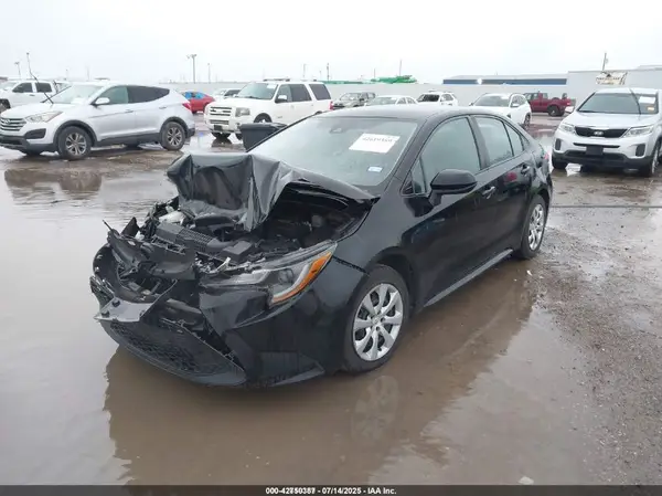 5YFEPMAEXMP217828 2021 TOYOTA COROLLA - Image 2
