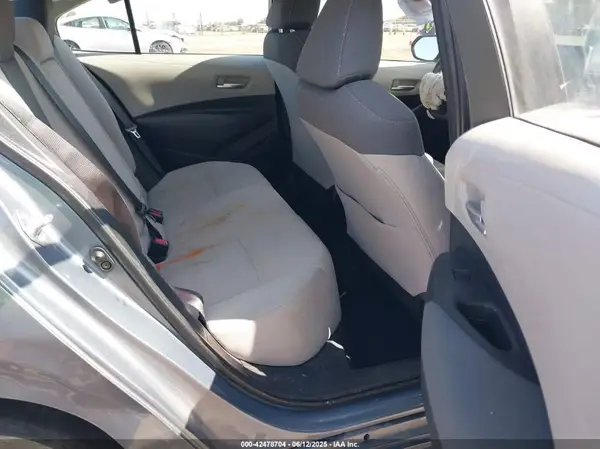 5YFEPMAEXMP220650 2021 TOYOTA COROLLA - Image 8