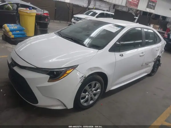 5YFEPMAEXMP230482 2021 TOYOTA COROLLA - Image 2