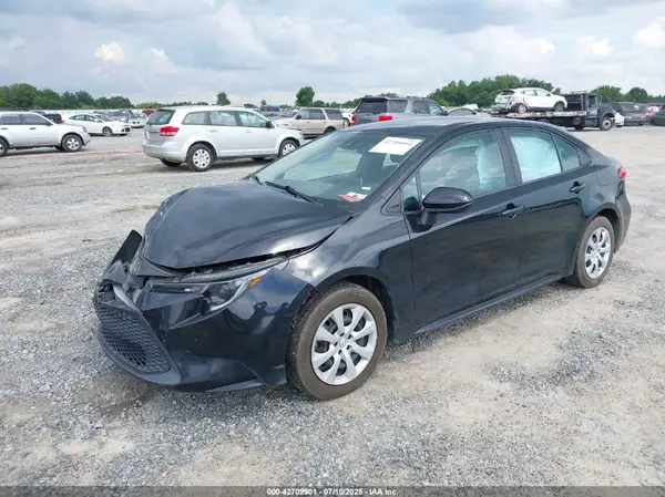 5YFEPMAEXMP234404 2021 TOYOTA COROLLA - Image 2